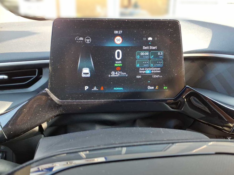 Fahrzeugabbildung MG3 NAVI SHZ PDC KLIMA BT Bild 6 von 8