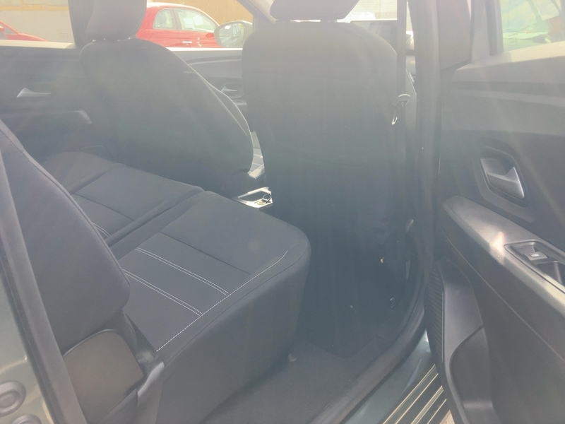 Fahrzeugabbildung Jogger Expression TCe 110 Bild 6 von 16
