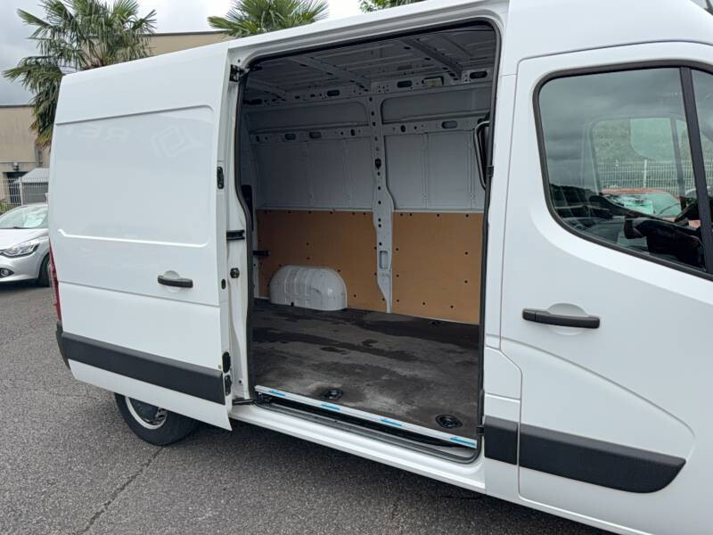 Renault Master III