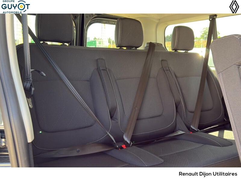 Renault Trafic Combi