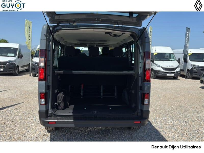 Renault Trafic Combi