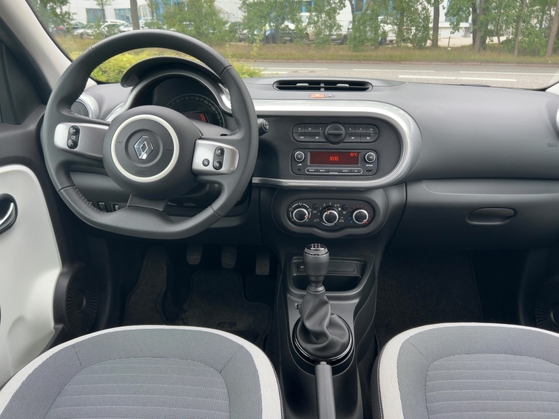 Fahrzeugabbildung Twingo 1.0 SCe 65 Zen Bild 7 von 15