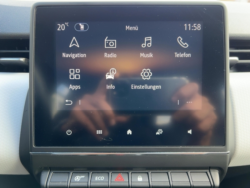 Fahrzeugabbildung Clio EINPARKHILFE HINTEN Bild 14 von 23
