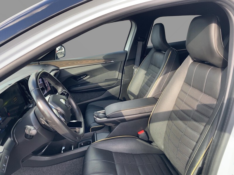 Fahrzeugabbildung Megane E-TECH Iconic 100% elektrisch 218PS Bild 7 von 19