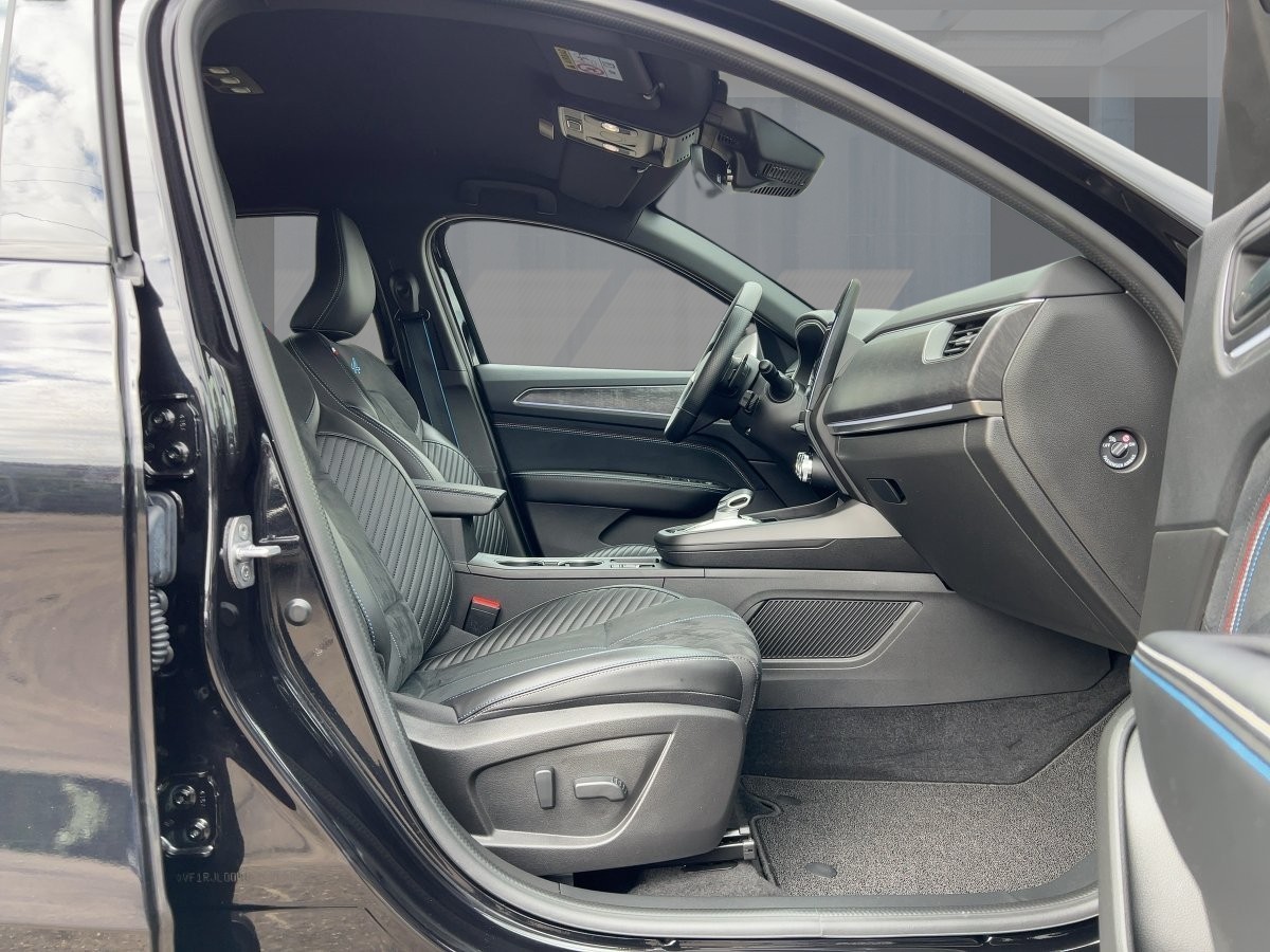 Renault Arkana – Bild 8