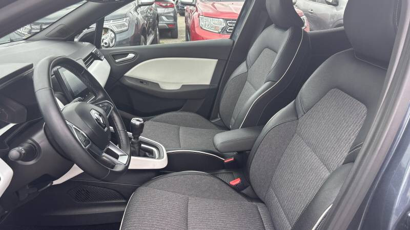 Renault Clio V