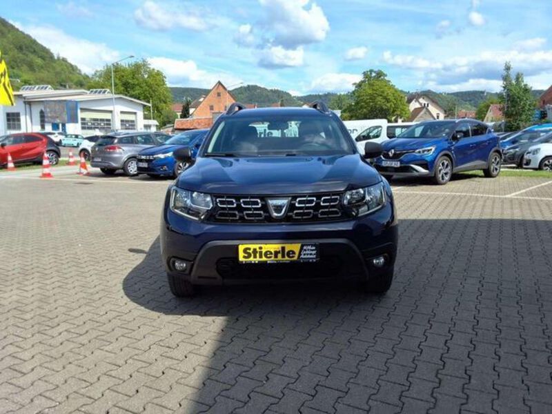 Fahrzeugabbildung Duster Duster COMFORT Bild 2 von 16