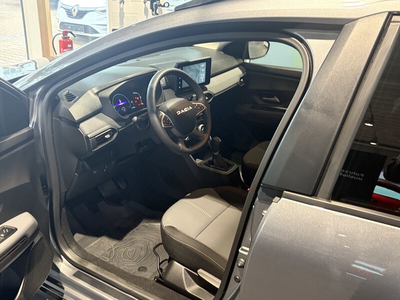 Fahrzeugabbildung Jogger Extreme HYBRID 140 PS Bild 22 von 50