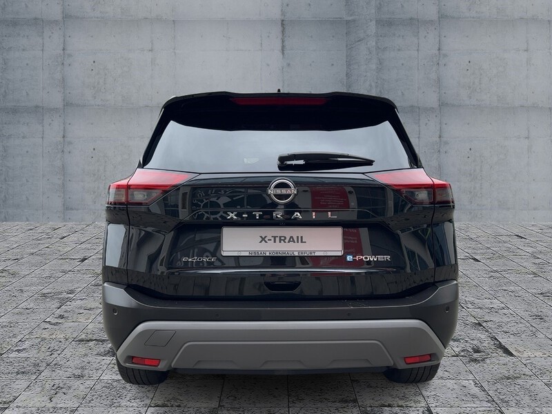 Fahrzeugabbildung X-Trail ALLRAD Bild 3 von 15