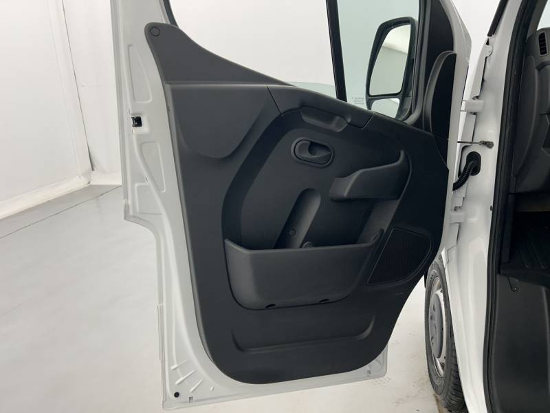 Renault Master III