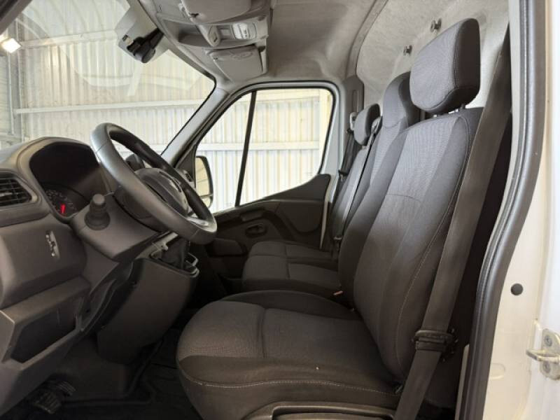 Renault Master III