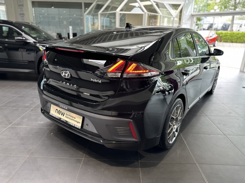 Hyundai Ioniq