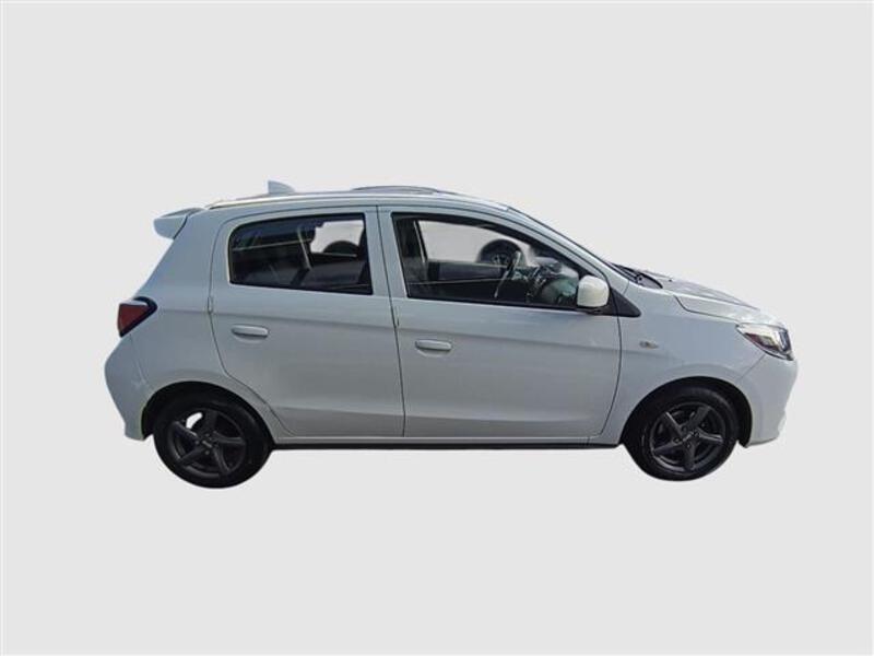 Mitsubishi Space