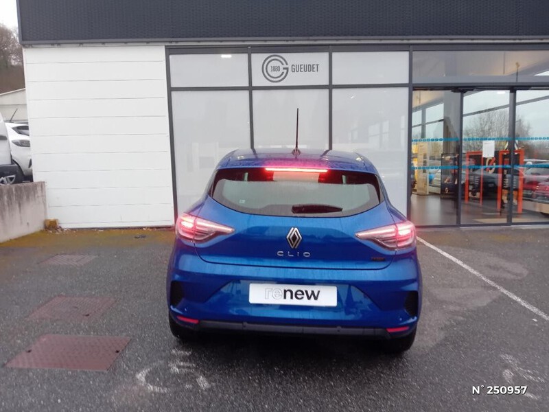Renault Clio V