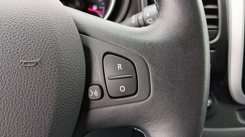 Renault Trafic Combi