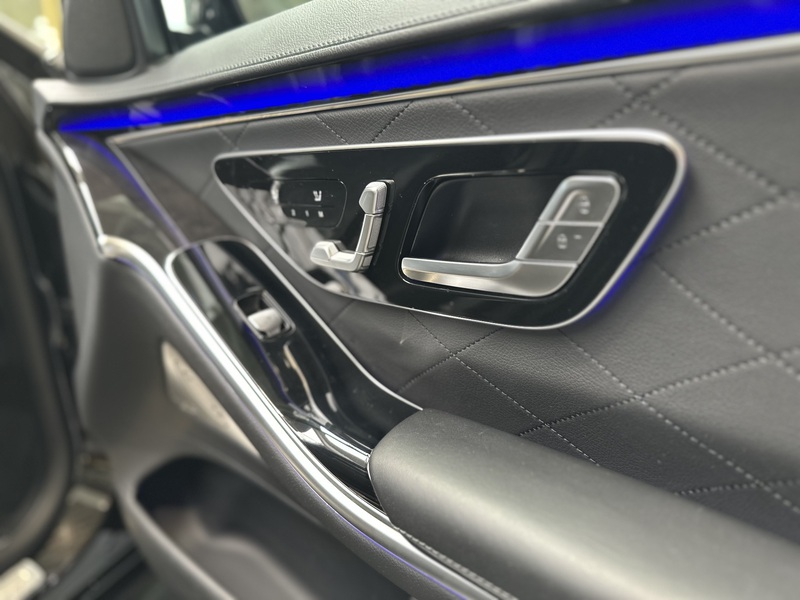 Mercedes-Benz S 400