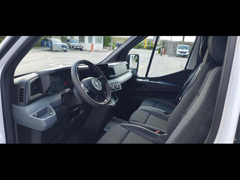 Nissan Interstar