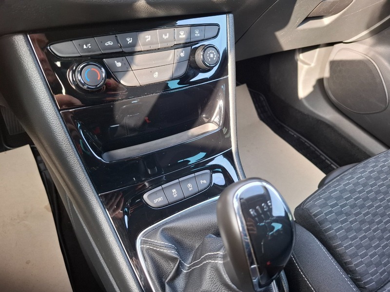 Fahrzeugabbildung Astra K 1.4 Turbo ON Start/Stop Limousine Bild 10 von 14