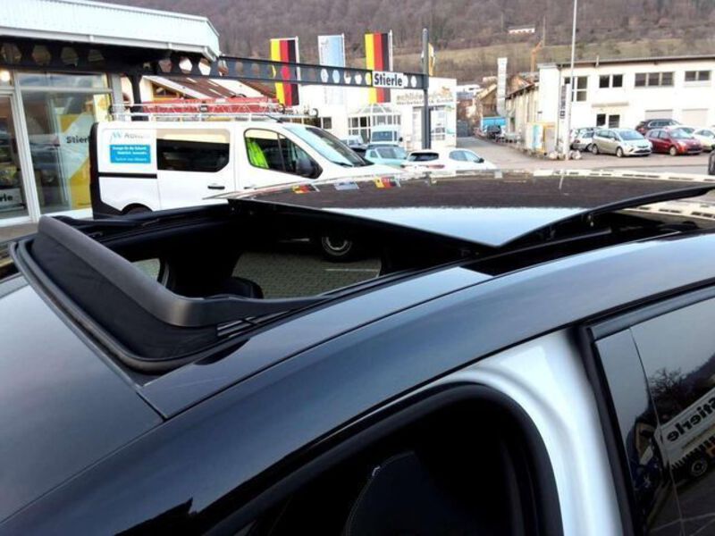 Fahrzeugabbildung Captur 360KAM/CARPLAY/LHZ/NAVI/ Bild 15 von 16