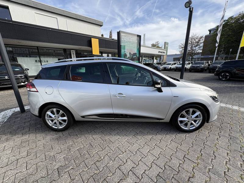 Fahrzeugabbildung Clio IV 0.9 TCe 90 Grandtour Limited ENERGY Bild 3 von 18