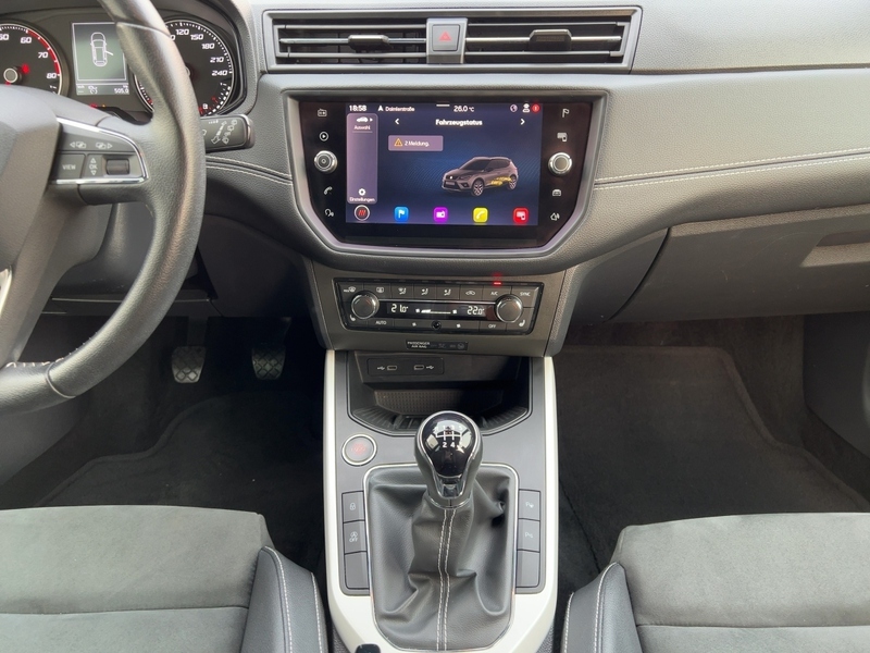 Seat Arona