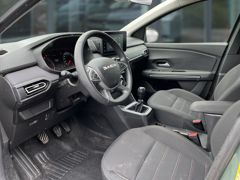 Fahrzeugabbildung Jogger RF-Kamera Bild 11 von 27
