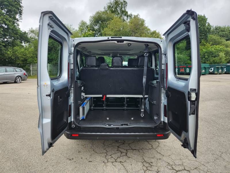 Renault Trafic Combi