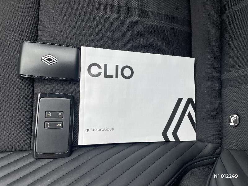 Renault Clio V