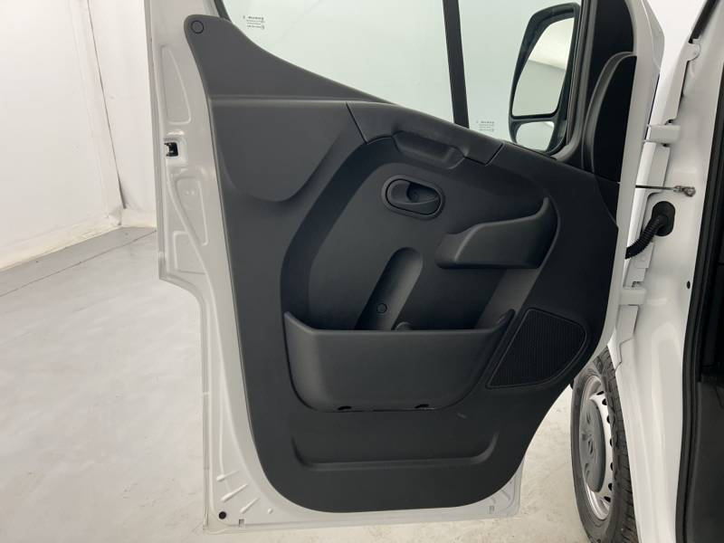 Renault Master III