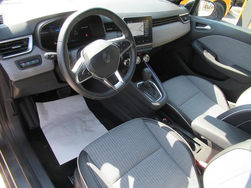 Renault Clio V