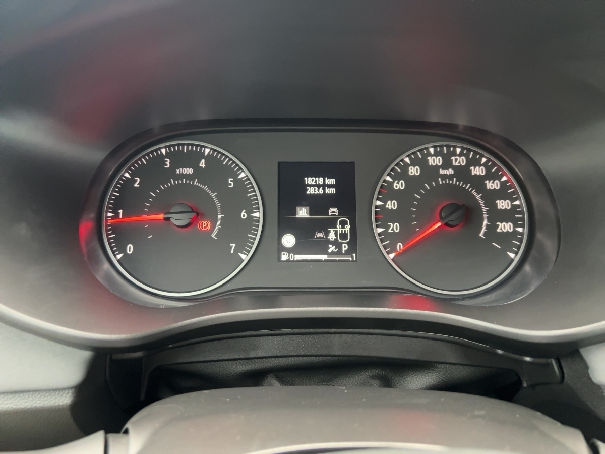 Dacia Sandero – Bild 18