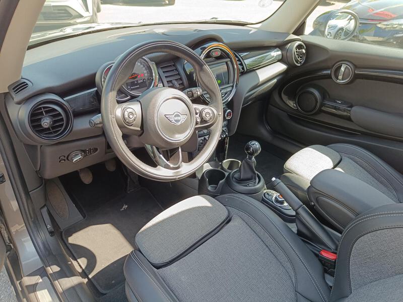 Mini F56 LCI