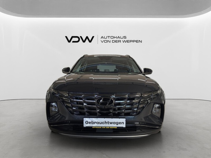 Fahrzeugabbildung TUCSON 1.6 GDI Turbo 180PS (+48V) 7-DCT 4WD PRIME MJ23 Bild 2 von 15