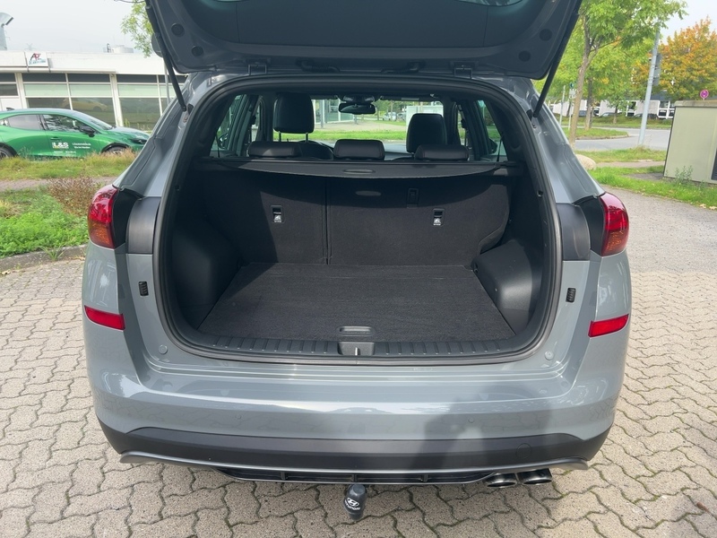 Fahrzeugabbildung TUCSON 1.6 Premium 4WD *AHK,PDC,SHZ* Bild 13 von 15
