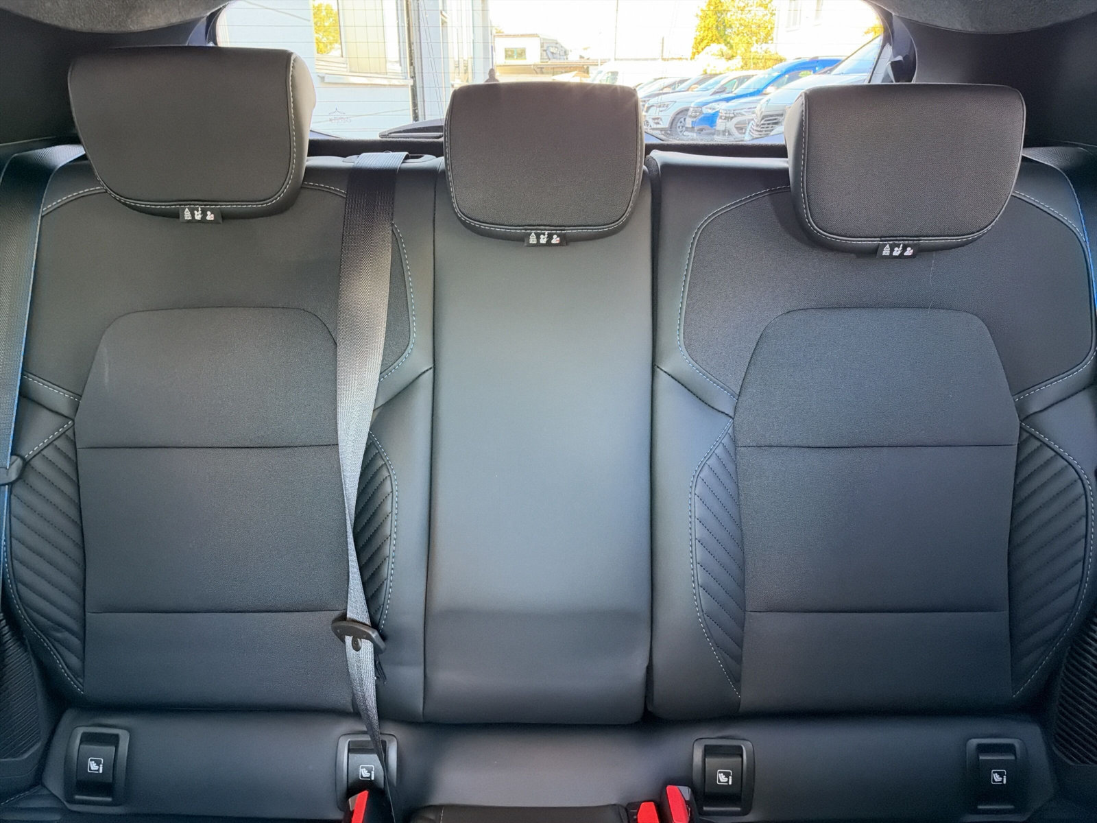 Renault Clio – Bild 16
