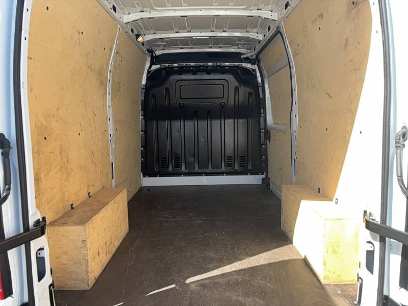 Renault Master III
