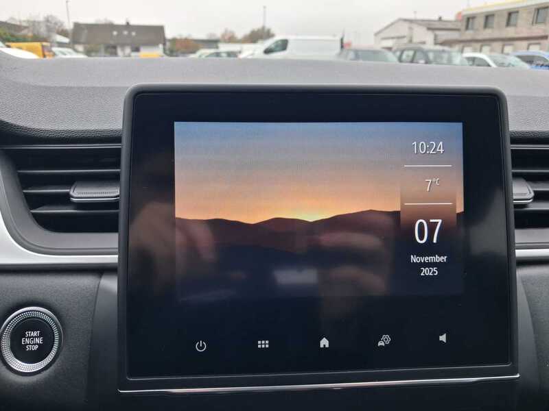 Fahrzeugabbildung Captur EXPERIENCE TCe130 Bild 16 von 22