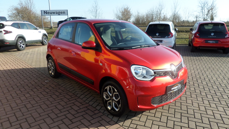 Fahrzeugabbildung Twingo Bluetooth Tempomat Lichtautomatik Bild 3 von 15
