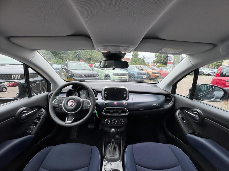 Fahrzeugabbildung 500X KLIMA*CARPLAY*KAMERA*LM Bild 12 von 20