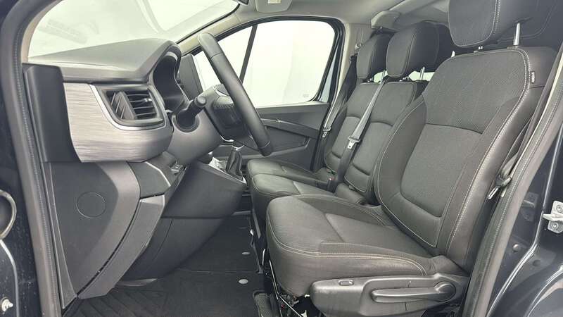 Renault Trafic Combi