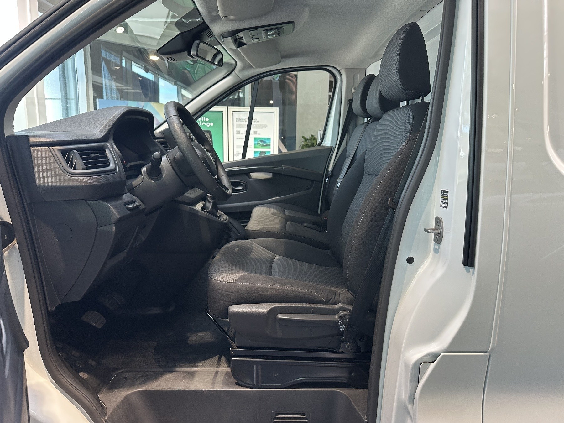 Renault Trafic – Bild 33