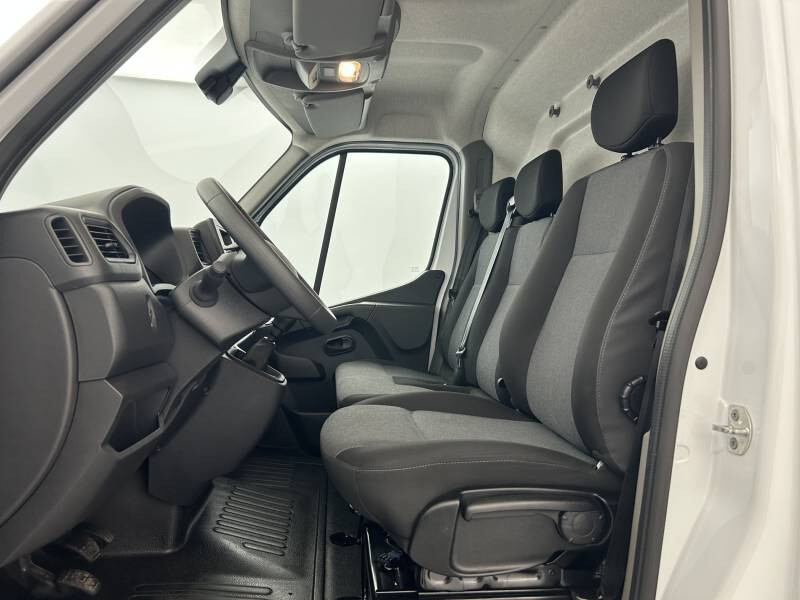 Renault Master III