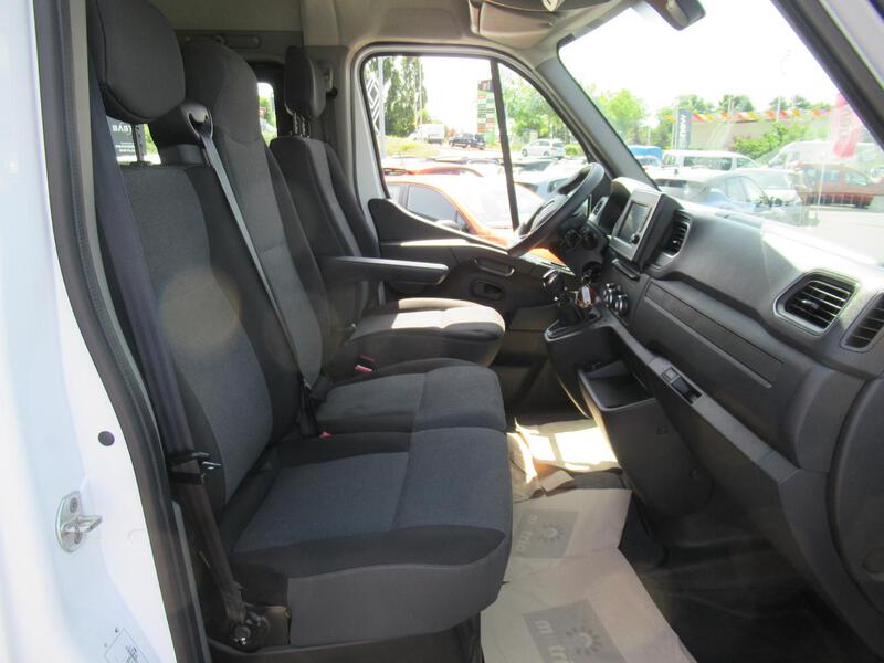 Renault Master Chassis Cabine