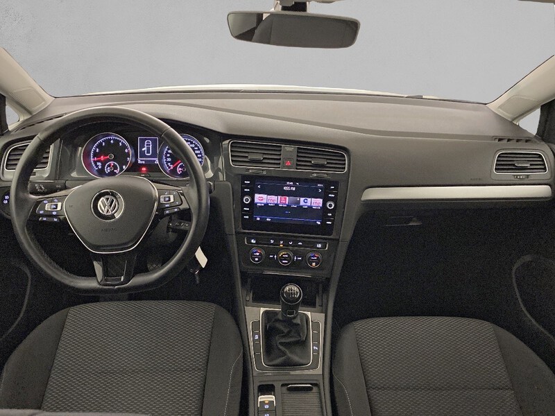 Volkswagen Golf VII