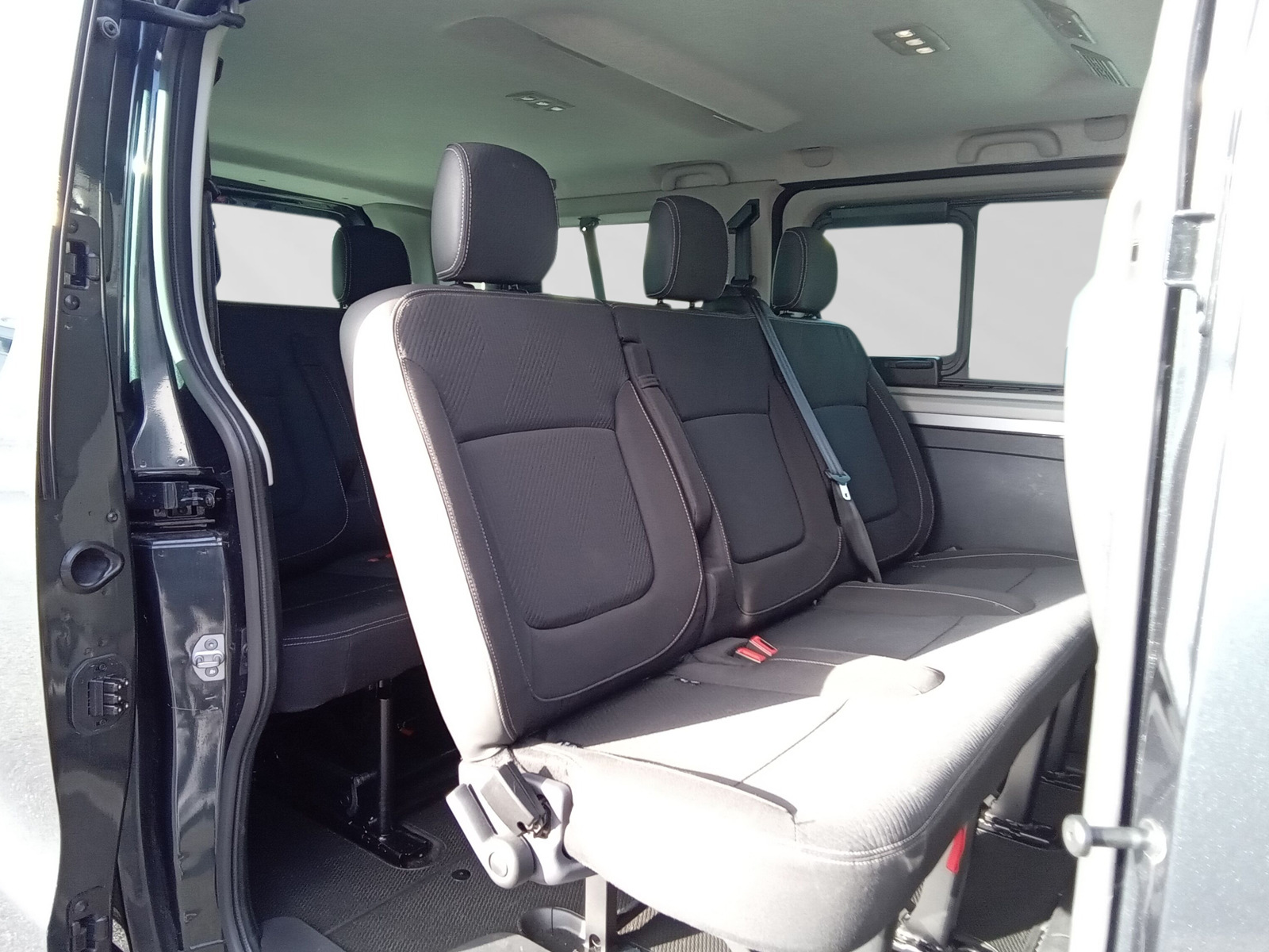Renault Trafic – Bild 8