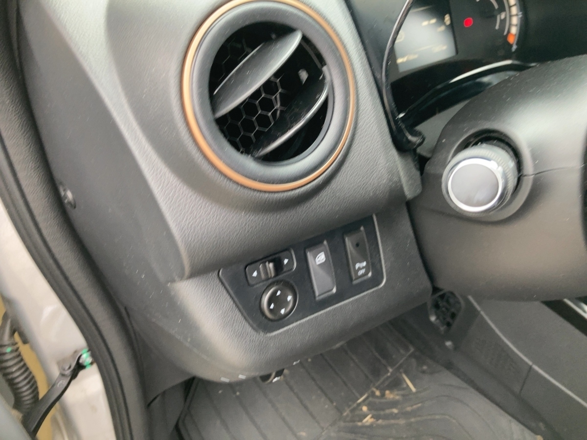 Dacia Spring – Bild 13