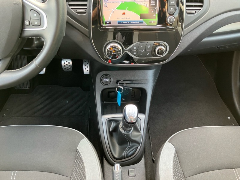 Fahrzeugabbildung Captur *Reserverad* Bild 10 von 17
