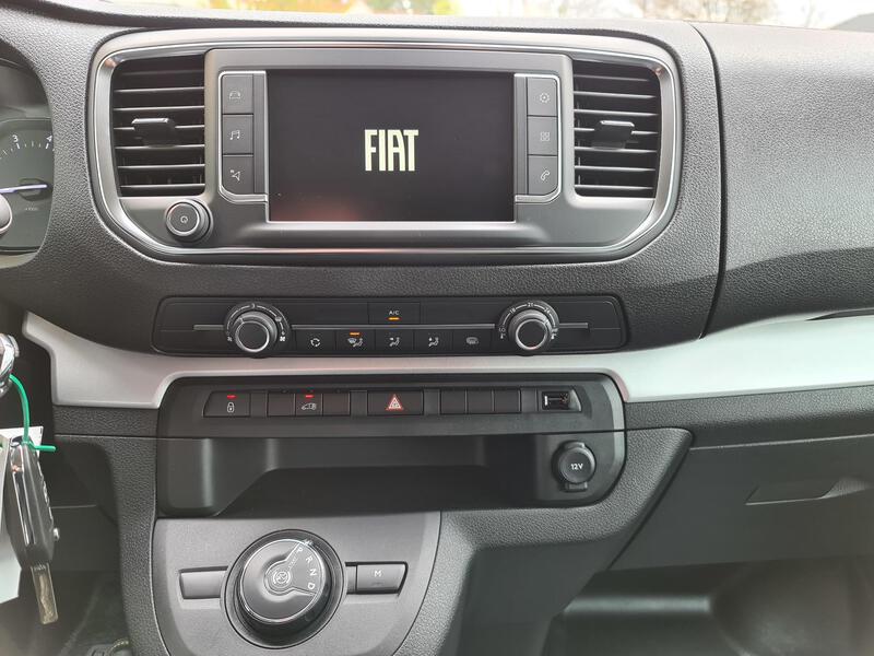 Fahrzeugabbildung Scudo KLIMA*CARPLAY*KAMERA Bild 8 von 16