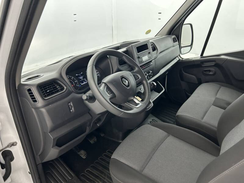 Renault Master III