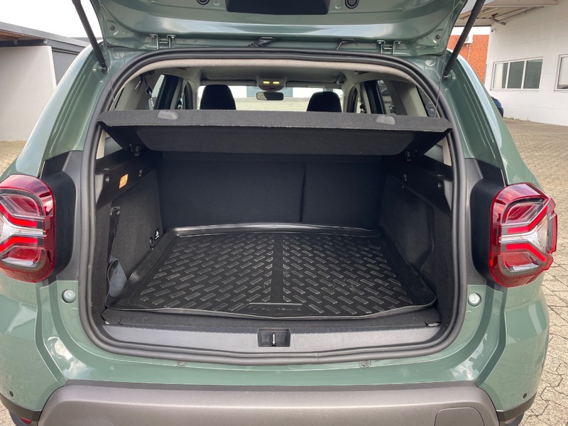 Fahrzeugabbildung Duster +++4WD+++AHK+++ Bild 13 von 50